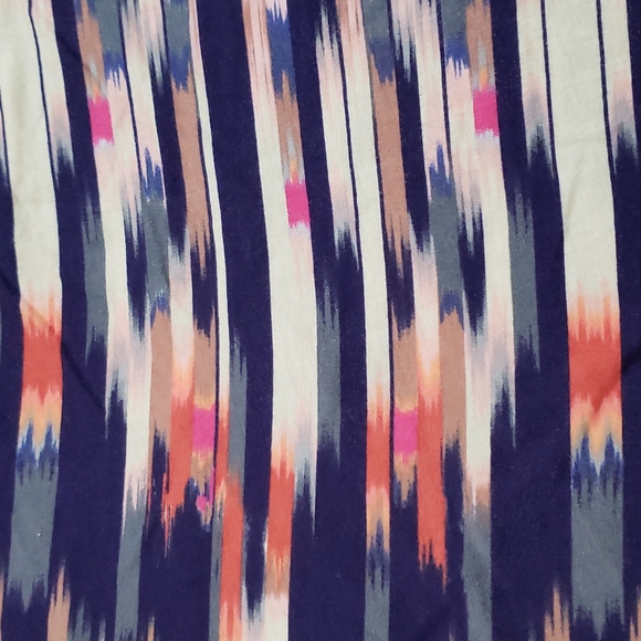 Liz Claiborne- Purple & Pink Top, Ladies XL - Picture 5 of 11